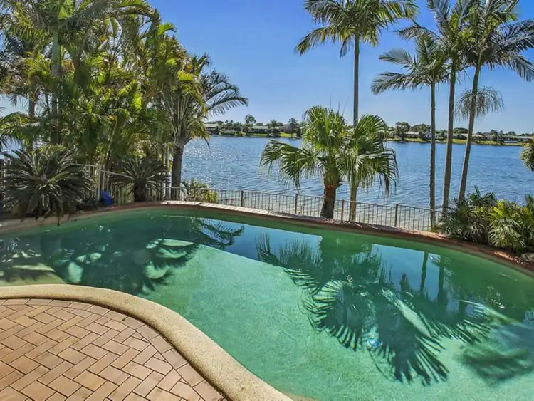 53 Wedgebill Parade, Burleigh Waters QLD 4220