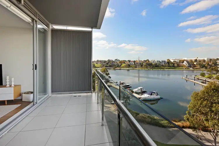 302/20 Pier Lane, Maribyrnong VIC 3032
