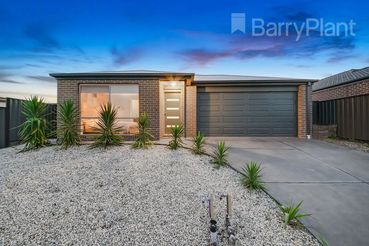Main view of Homely house listing, 3 Pointer Drive, Pakenham VIC 3810