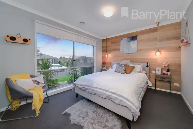 Second view of Homely house listing, 3 Pointer Drive, Pakenham VIC 3810
