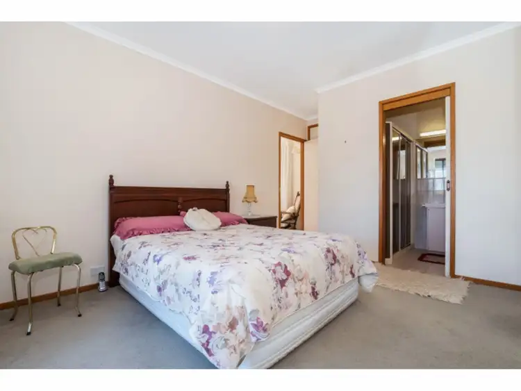 Fifth view of Homely house listing, 1/256 MacKenzie Street West, Kangaroo Flat VIC 3555