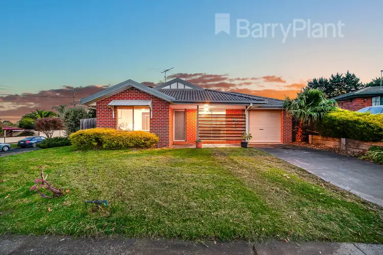 8 Broadhurst Road, Pakenham VIC 3810