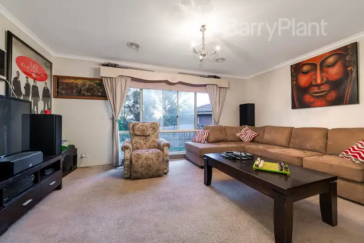 Second view of Homely house listing, 7 Pargeter Court, Pakenham VIC 3810