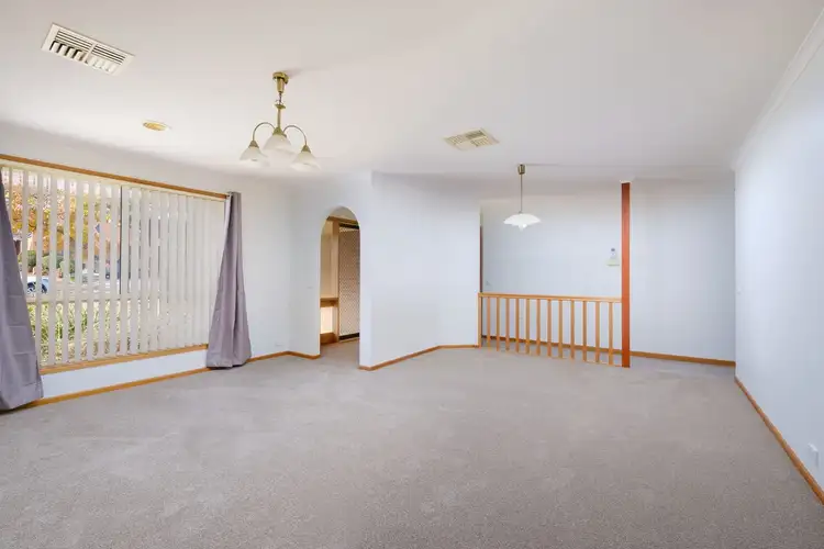 Third view of Homely house listing, 5 Falcon Circuit, Wodonga VIC 3690