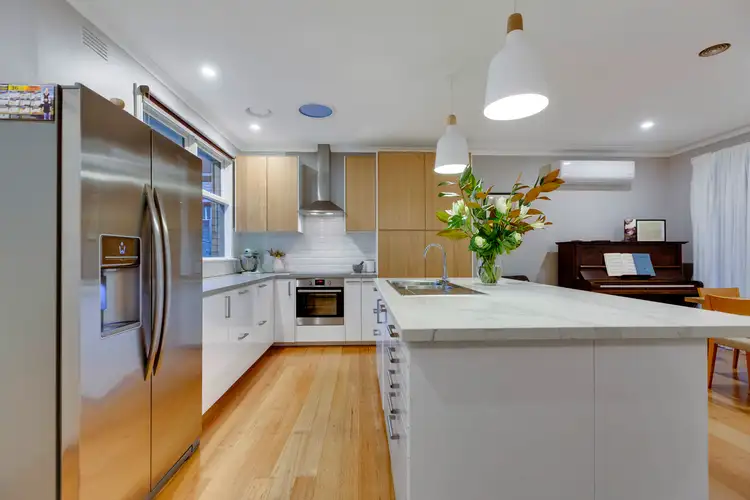 23 Fortescue Avenue, Seaford VIC 3198