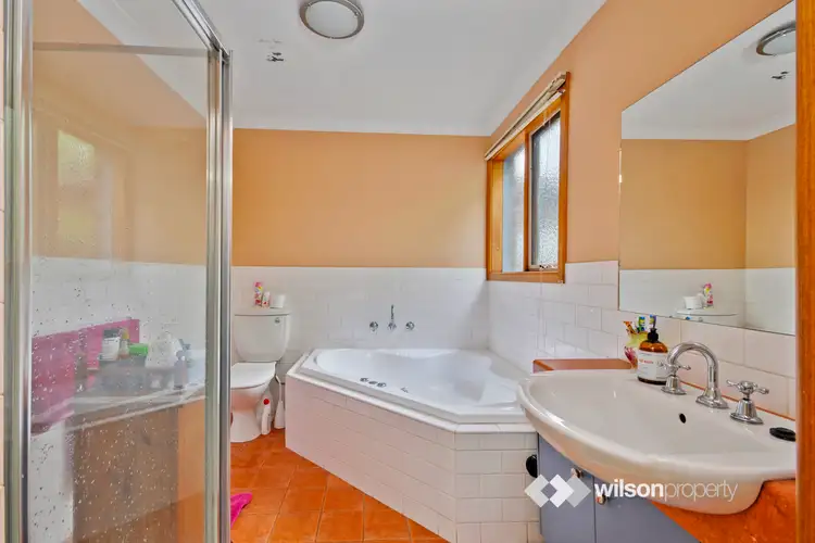Fifth view of Homely house listing, 1/7 Chisholm Court, Traralgon VIC 3844