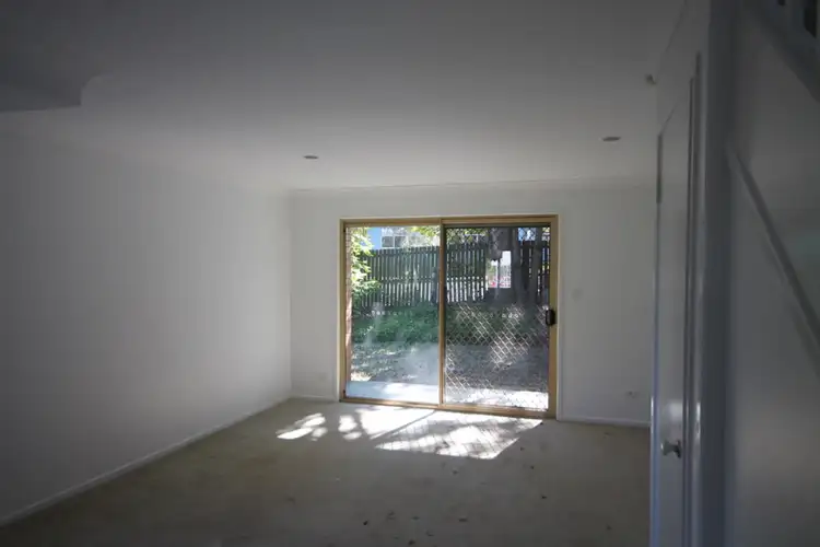 Fourth view of Homely townhouse listing, 23/2018 Wynnum Road, Wynnum West QLD 4178