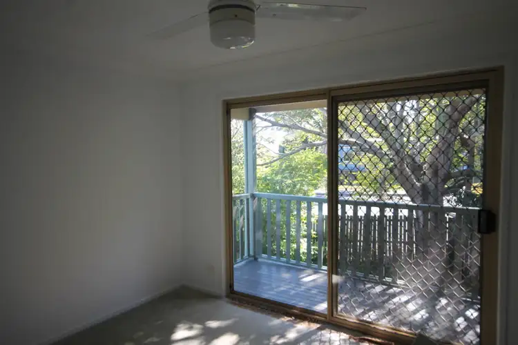 Fifth view of Homely townhouse listing, 23/2018 Wynnum Road, Wynnum West QLD 4178