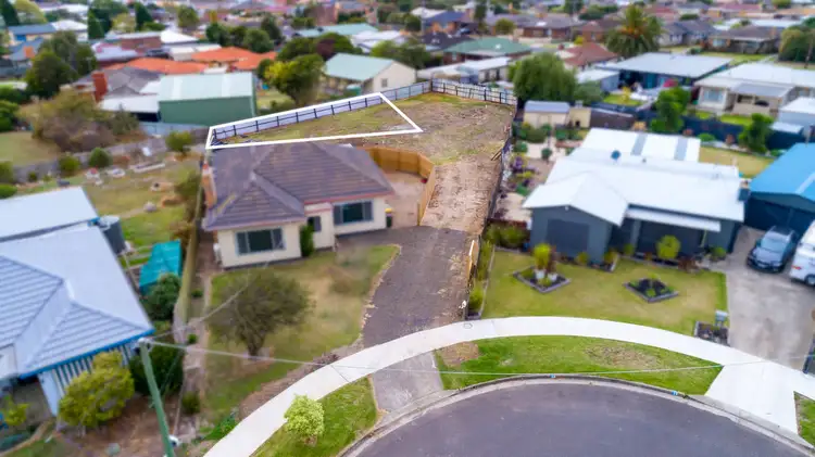 Third view of Homely house listing, 2/11 Ivanhoe Crt, Newcomb VIC 3219