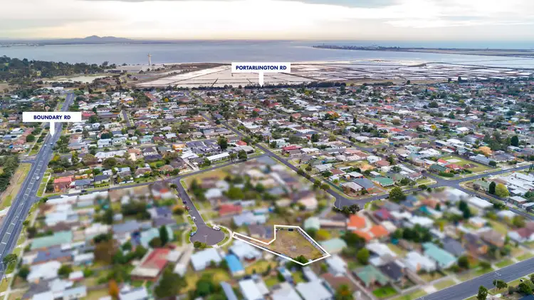 Fifth view of Homely house listing, 2/11 Ivanhoe Crt, Newcomb VIC 3219