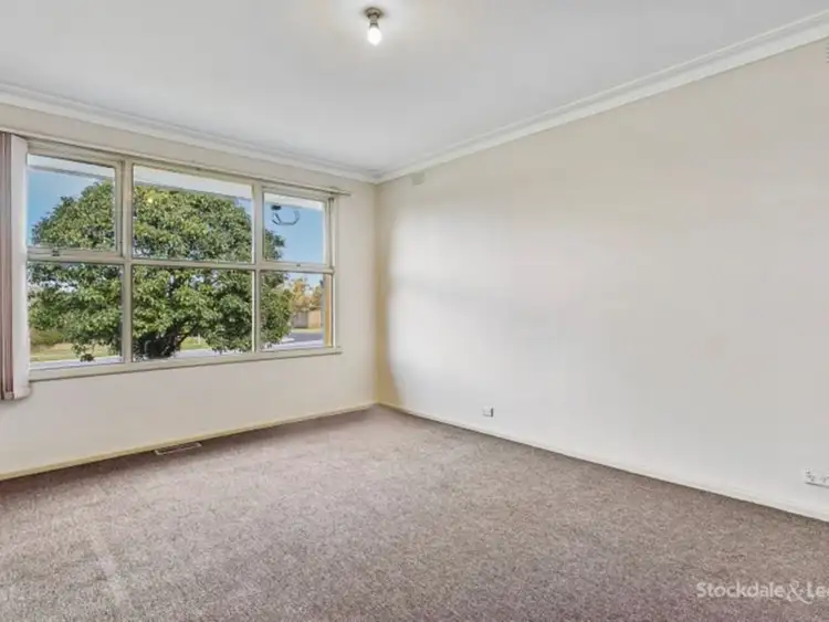 Sixth view of Homely house listing, 18 Meadow Wood Walk, Narre Warren VIC 3805
