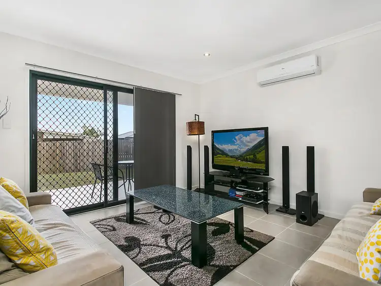 Fourth view of Homely semi-detached listing, 8 Varsity Crescent, Norman Gardens QLD 4701