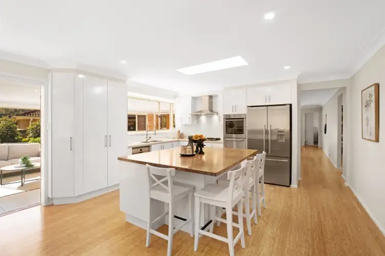 20 Donna Close, Lisarow NSW 2250