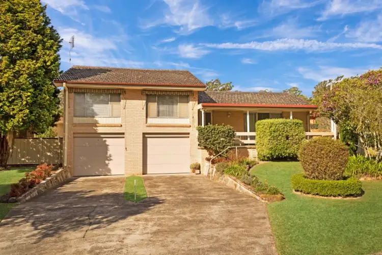 4 Della Close, Narara NSW 2250