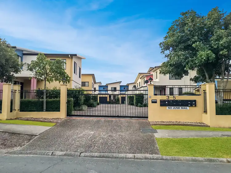 2/3-5 Mary Street, Caboolture QLD 4510