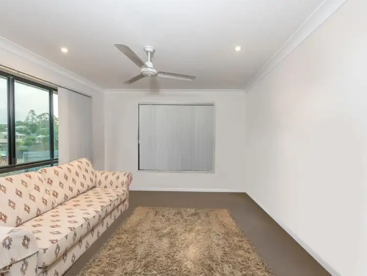 Fourth view of Homely house listing, 2 Hillvue Crescent, Avoca QLD 4670