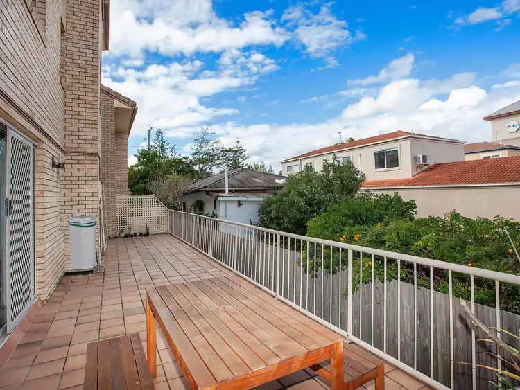 Fifth view of Homely unit listing, 2/2032 Gold Coast Highway, Miami QLD 4220