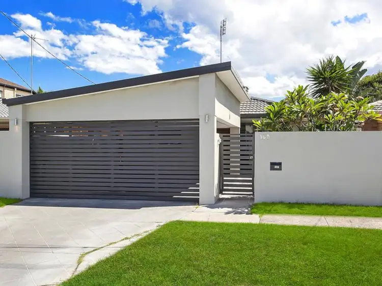 160 Nobby Parade, Miami QLD 4220