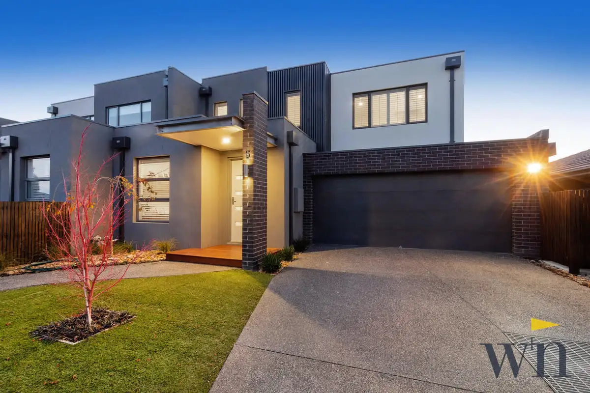 Main view of Homely house listing, 5 Pine Avenue, Mornington VIC 3931