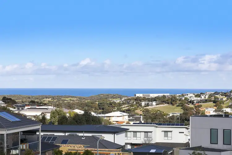 2/22 Eton Road, Torquay VIC 3228