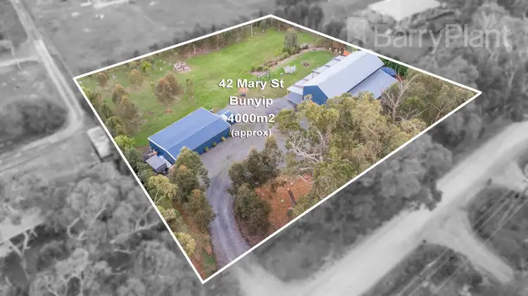 42 Mary Street, Bunyip VIC 3815