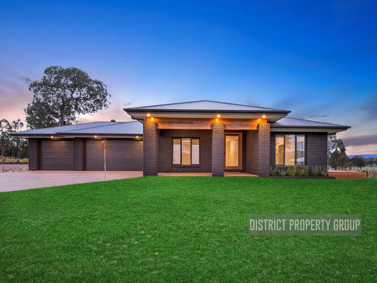 Main view of Homely house listing, 5 Stockmans Drive, Mansfield VIC 3722