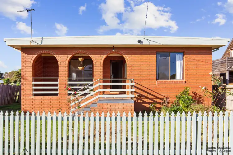29 Irving Road, Cowes VIC 3922