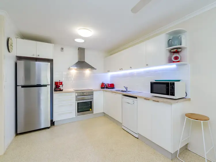 Fifth view of Homely semi-detached listing, 1/9 Vine Court, Oxenford QLD 4210