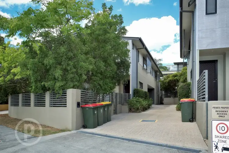 10 Christensen Street