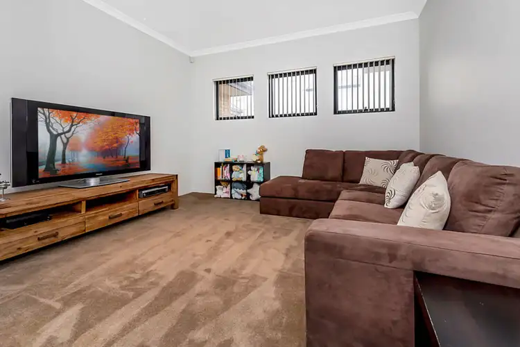 Fifth view of Homely house listing, 7 Brandalier Turn, Aveley WA 6069