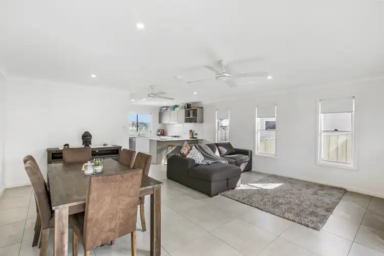 Fourth view of Homely house listing, 7 Sylvia Place, Mount Hutton NSW 2290