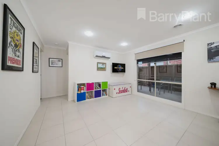 Fifth view of Homely house listing, 24 Currawong Crescent, Pakenham VIC 3810