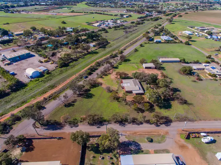 Fourth view of Homely house listing, 7 Beaconsfield Road, Utakarra WA 6530