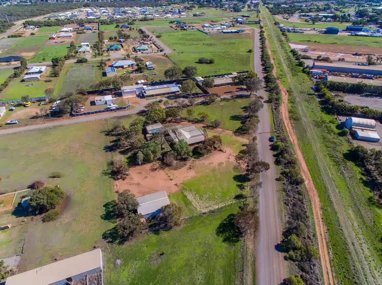 Fifth view of Homely house listing, 7 Beaconsfield Road, Utakarra WA 6530