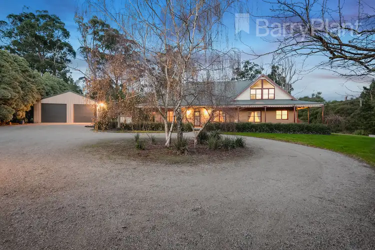 6 Robyn Court, Drouin VIC 3818