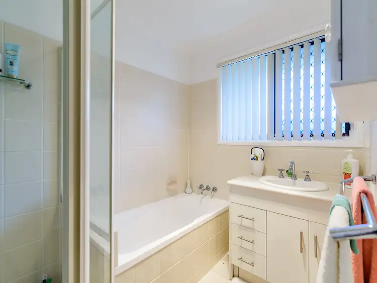 Sixth view of Homely semi-detached listing, 1/35 Milton Avenue, Paradise Point QLD 4216