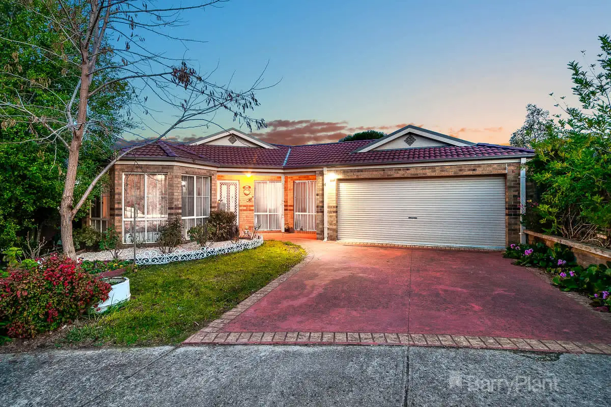 Main view of Homely house listing, 4 Hale Place, Pakenham VIC 3810