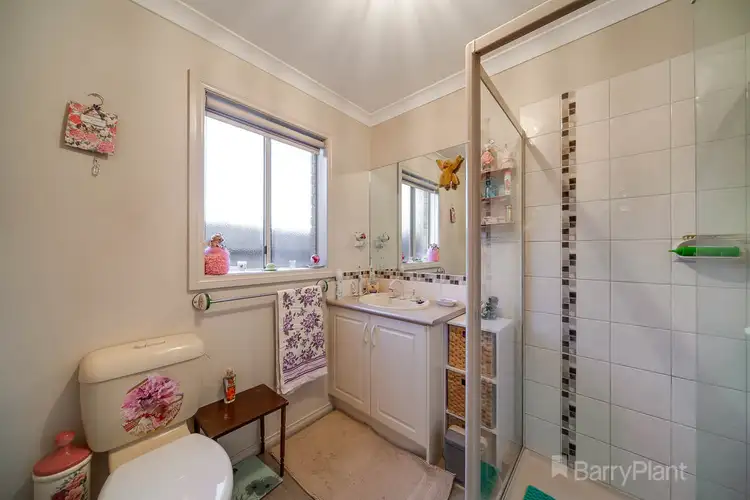 Sixth view of Homely house listing, 4 Hale Place, Pakenham VIC 3810