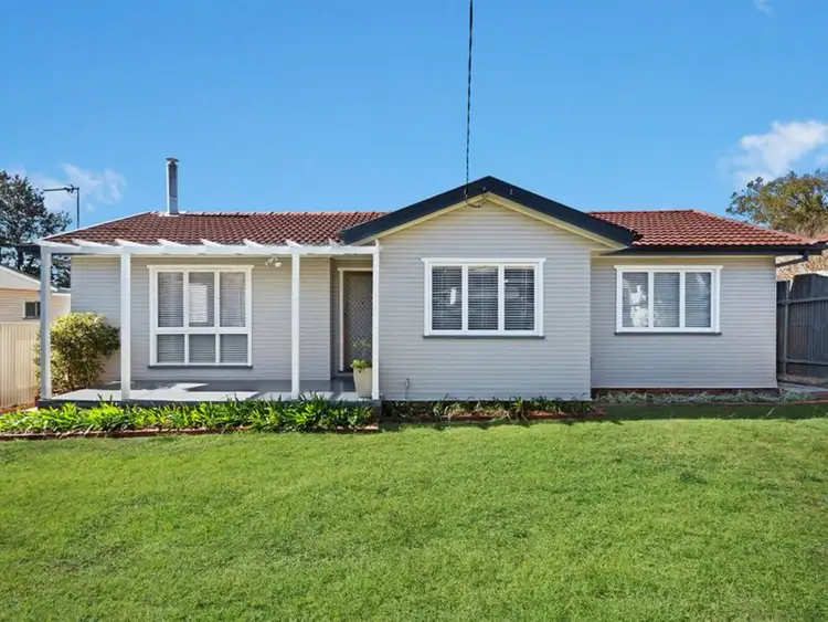 8 Empress Street, Centenary Heights QLD 4350