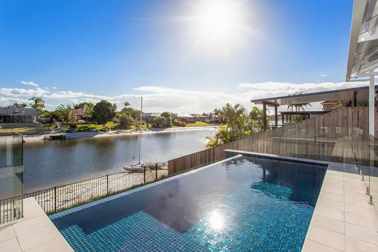 45 Kingfisher Crescent, Burleigh Waters QLD 4220