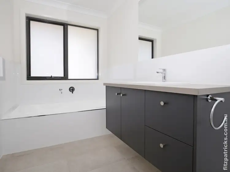 Fifth view of Homely unit listing, 3/10 Waterhouse Avenue, Lloyd NSW 2650