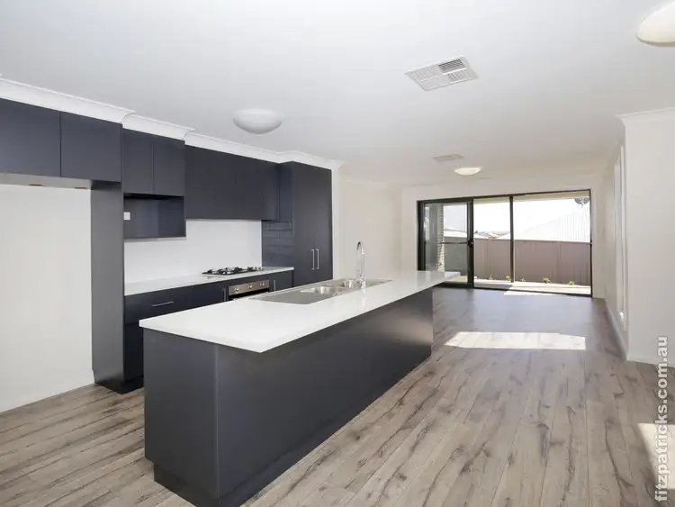 Fifth view of Homely unit listing, 2/10 Waterhouse Avenue, Lloyd NSW 2650