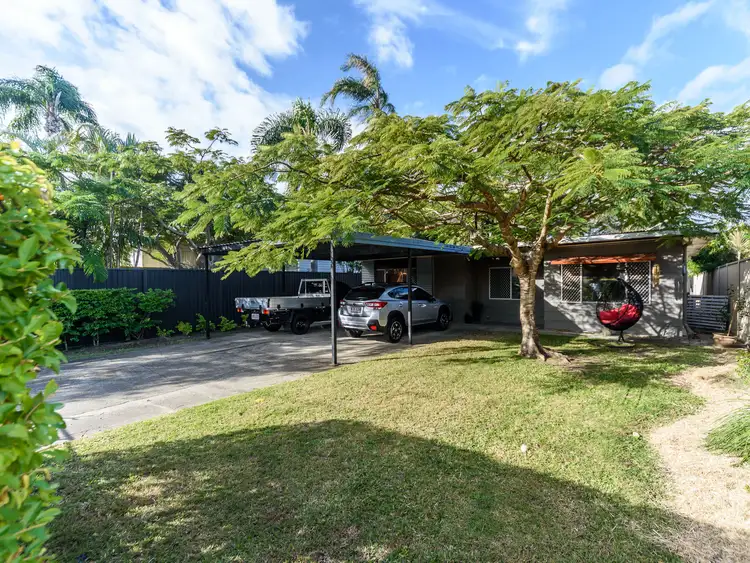 19 Annerley Avenue, Runaway Bay QLD 4216