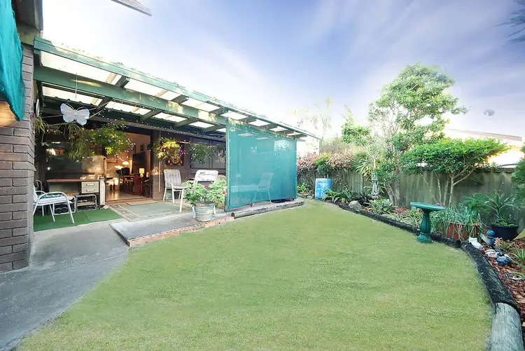 Main view of Homely semi-detached listing, 2/9 Crisp Court, Miami QLD 4220