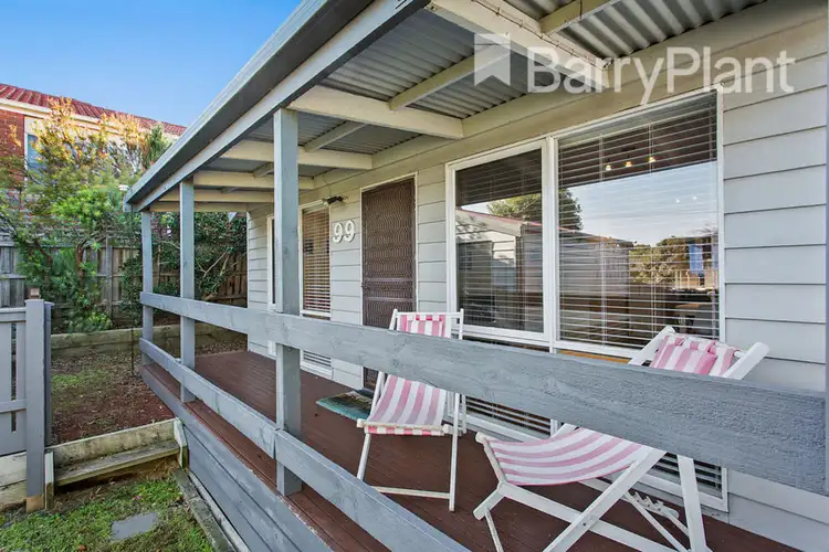 99 First Avenue, Rosebud VIC 3939