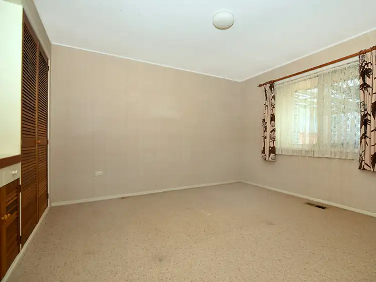 Fifth view of Homely house listing, 7 Barrymount Crescent, Mount Lofty QLD 4350