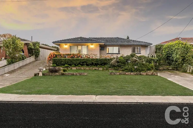 27 Sicklemore Road, Parmelia WA 6167