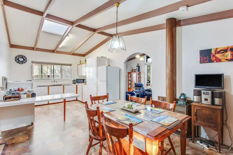 529 Stenner Street, Harristown QLD 4350