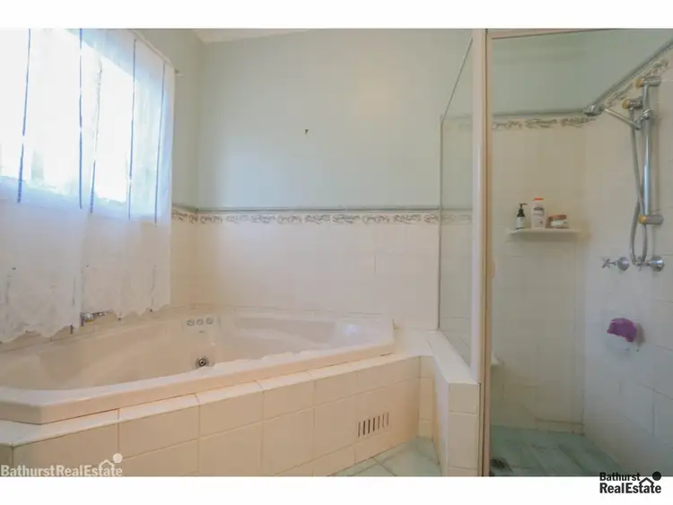 Seventh view of Homely house listing, 18 Rosemont Avenue, Kelso NSW 2795