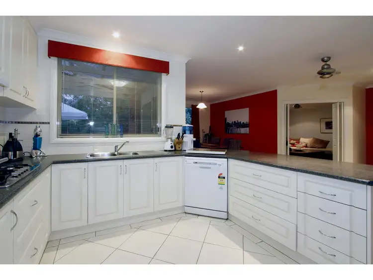 Fifth view of Homely house listing, 17 Greenaway Court, Sale VIC 3850